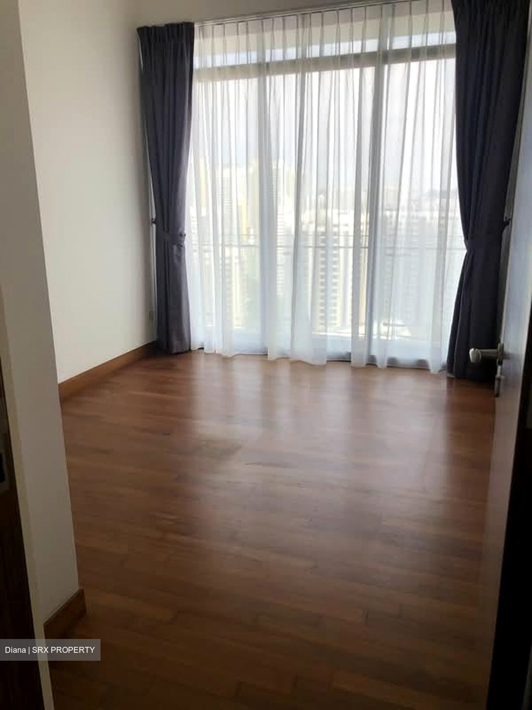 Latitude (D10), Condominium #556016231